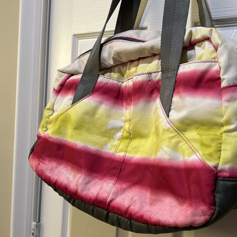 The North Face Tye Dye Duffel - Picture 6 of 16